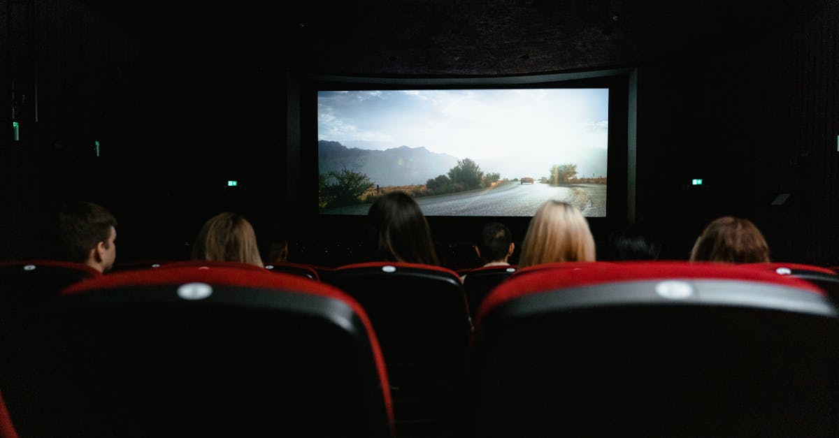 Au-delà du Cinéma : Les Applications de l'IA dans l'Analyse Sectorielle